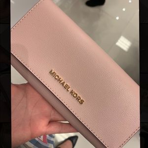 Brand new MK Michael Kors pink wallet